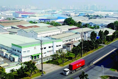 Hướng dẫn cho thuê mái nhà xưởng để sản xuất điện mặt trời