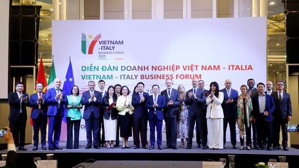Chùm ảnh: Diễn đàn Doanh nghiệp Việt Nam - Italia 2025