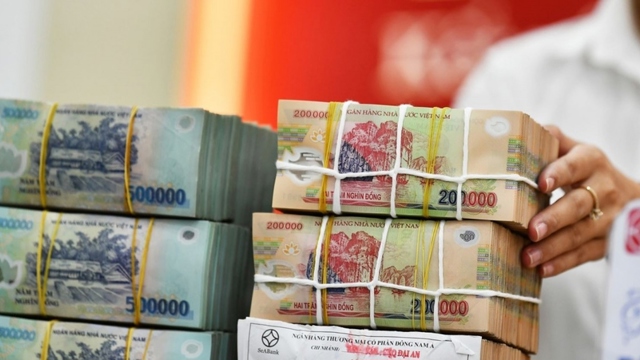 Các ngân hàng tăng tốc cho vay, tăng trưởng tín dụng đạt đỉnh 5 năm