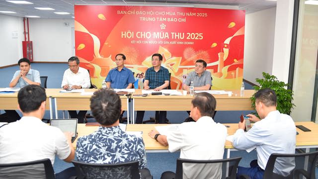 Khẩn trương hoàn thiện công tác chuẩn bị Hội chợ Mùa Thu 2025