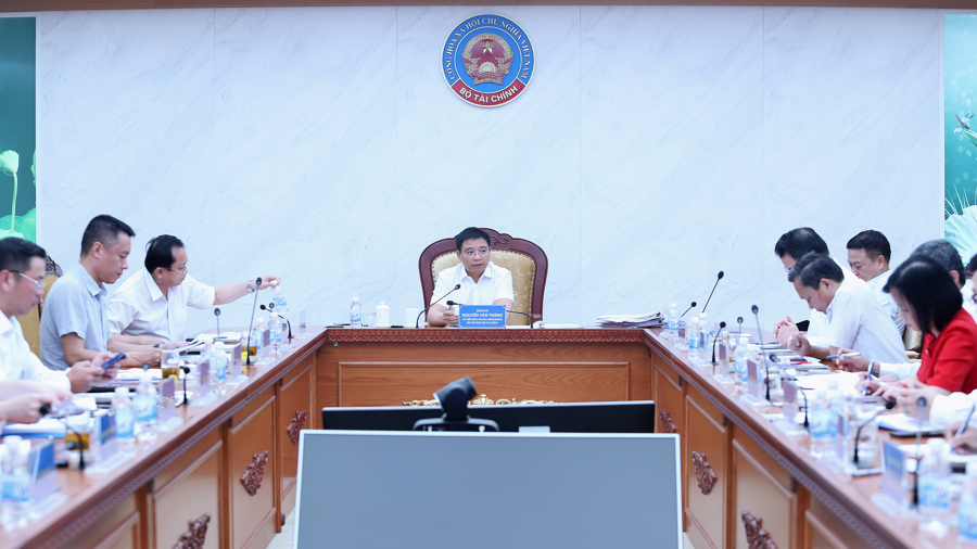 Bộ Tài chính đẩy mạnh thể chế hóa Nghị quyết số 57-NQ/TW 