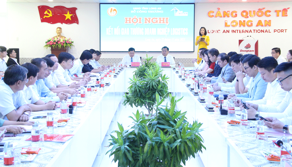 Long An tăng cường kết nối giao thương doanh nghiệp logistics trong lĩnh vực thương mại điện tử.
