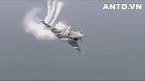 [Infographics] Nga bất lực nhìn Rafale Pháp "cứa nhát dao chí tử" vào Su-30MKI