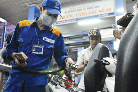Xăng đề xuất tăng mức thuế từ 3.000 đồng/lít lên mức 4.000 đồng/lít.