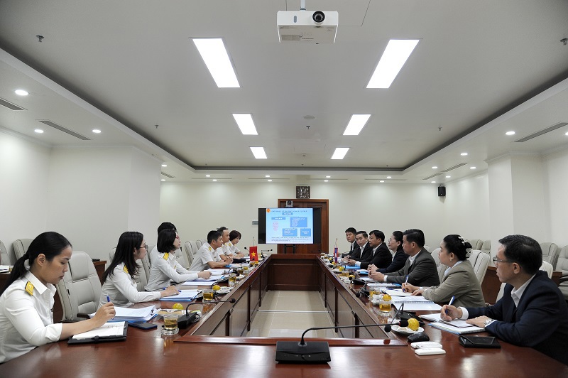 Đoàn công tác Cơ quan Thuế Lào làm việc với Tổng cục Thuế Việt Nam