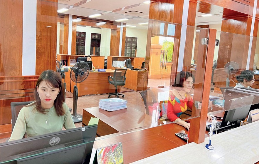 Năm 2023, Bộ Tài chính sẽ tiếp tục kiểm soát chặt chẽ bội chi, nợ công, đảm bảo an toàn tài chính quốc gia.