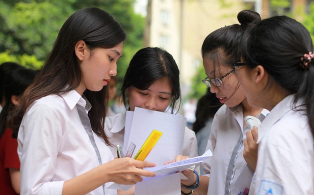 Các em sinh năm 2005 chuẩn bị bước vào kỳ thi ĐH quan trọng.