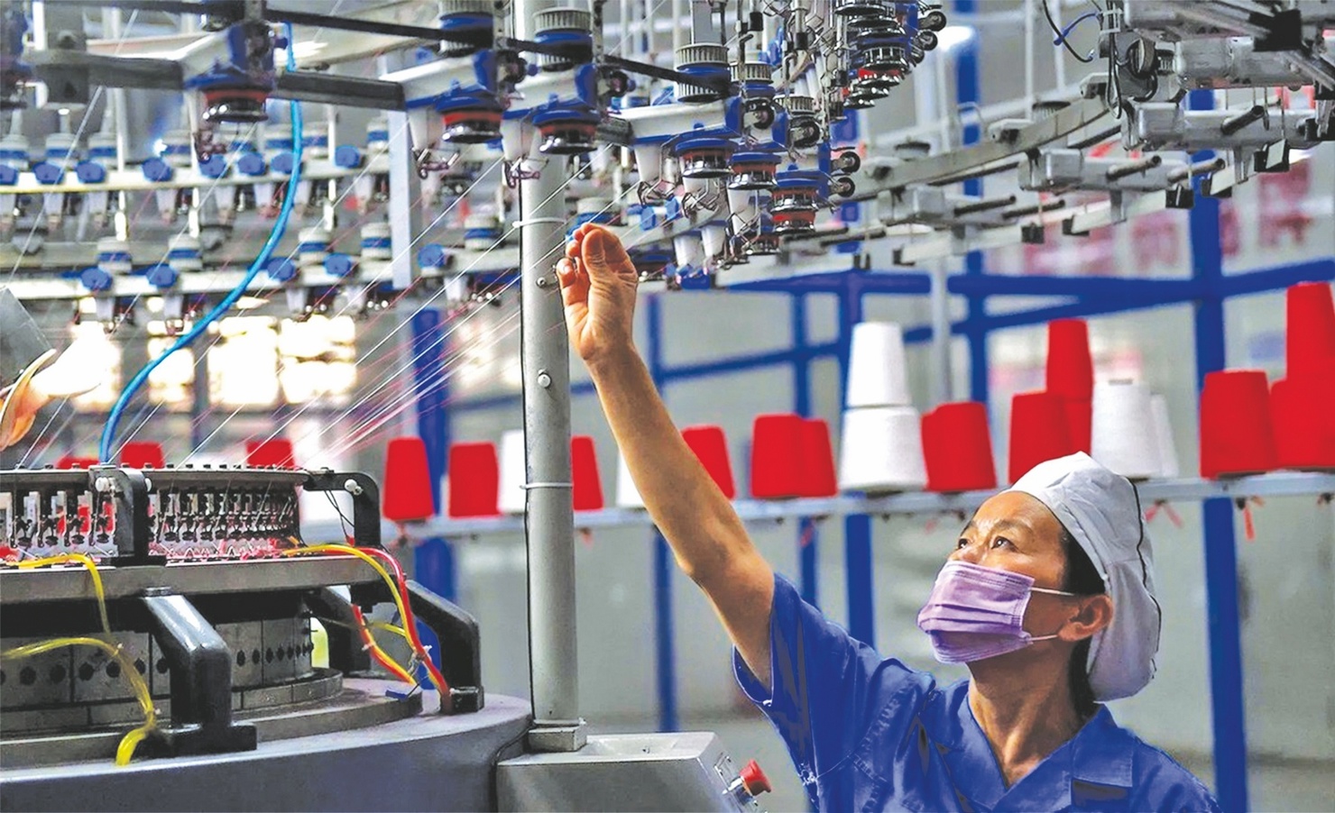 Qua gói hỗ trợ chính sách từ Chương trình phục hồi và phát triển kinh tế - xã hội, người lao động tại các đơn vị, doanh nghiệp gặp khó khăn đã được hỗ trợ kịp thời.