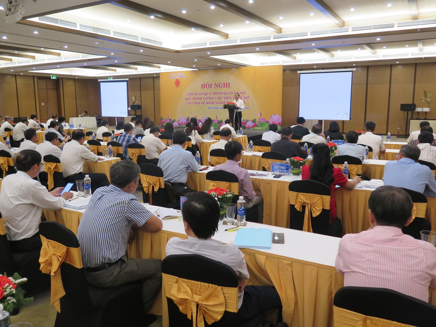 Hội nghị tập huấn Quy trình quản lý nợ thuế và Quy trình cưỡng chế tiền thuế nợ ban hành năm 2022 cho 33 Cục Thuế tỉnh, thành phố phía Nam.
