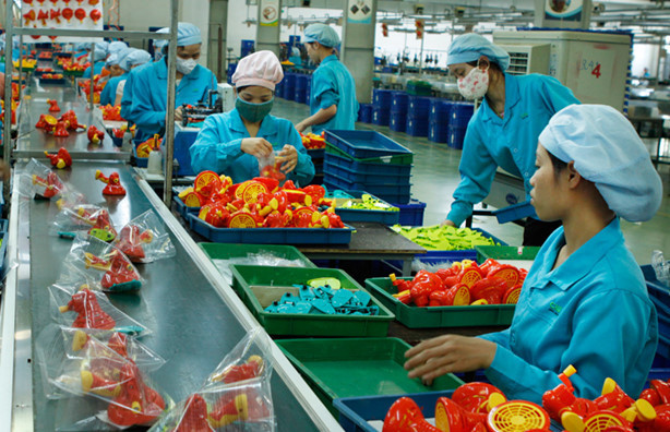 Các doanh nghiệp phải luôn coi khách hàng là trung tâm của mọi hoạt động sản xuất kinh doanh.