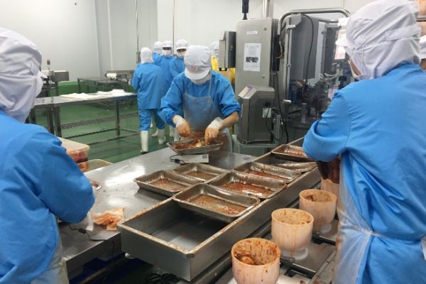Áp dụng ISO 2000 giúp vươn tới sự hoàn thiện trong cung ứng dịch vụ cho khách hàng.