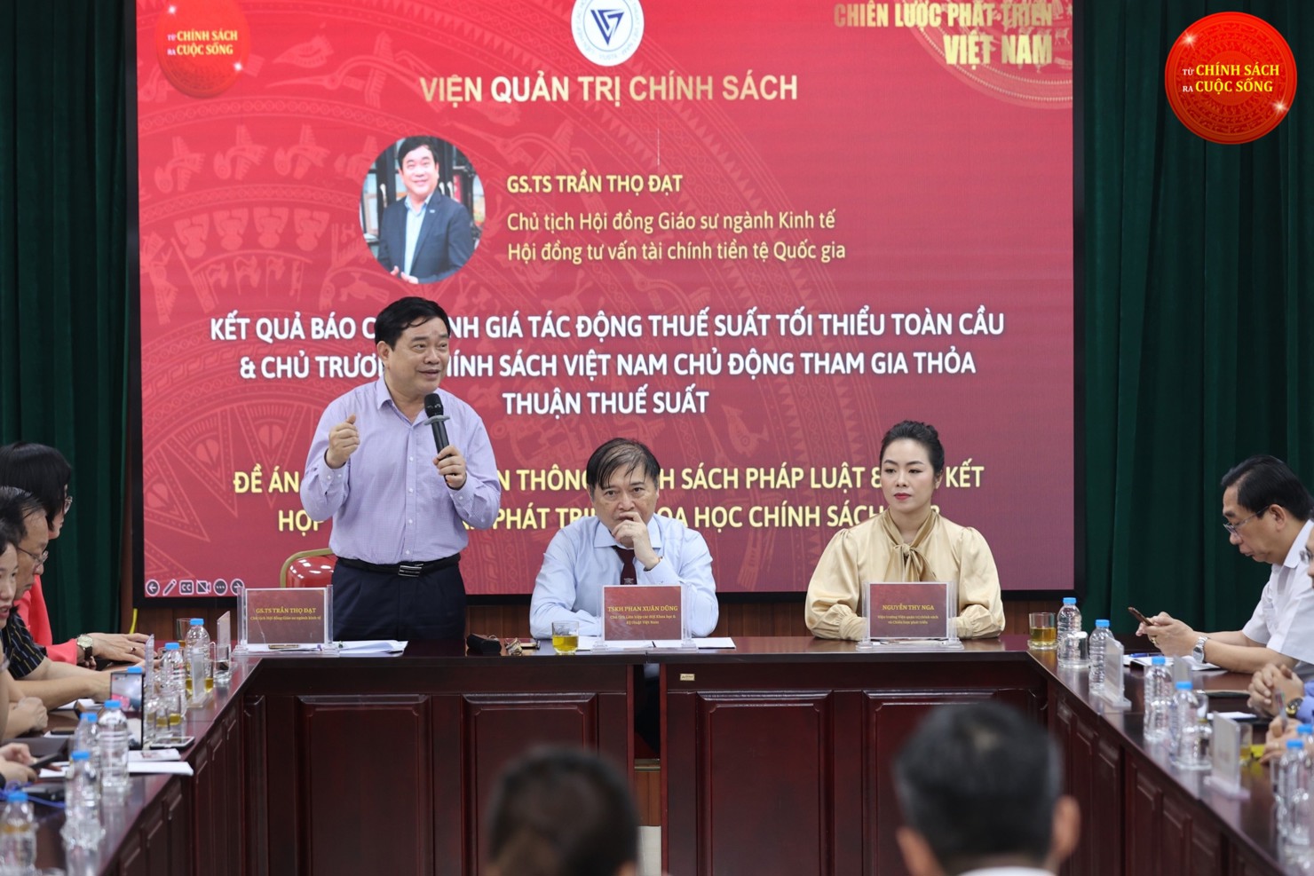 Toàn cảnh Hội thảo “Báo cáo đánh giá tác động thuế suất tối thiểu toàn cầu và chủ trương, chính sách Việt Nam chủ động tham gia thuế suất toàn cầu” ngày 21/4.