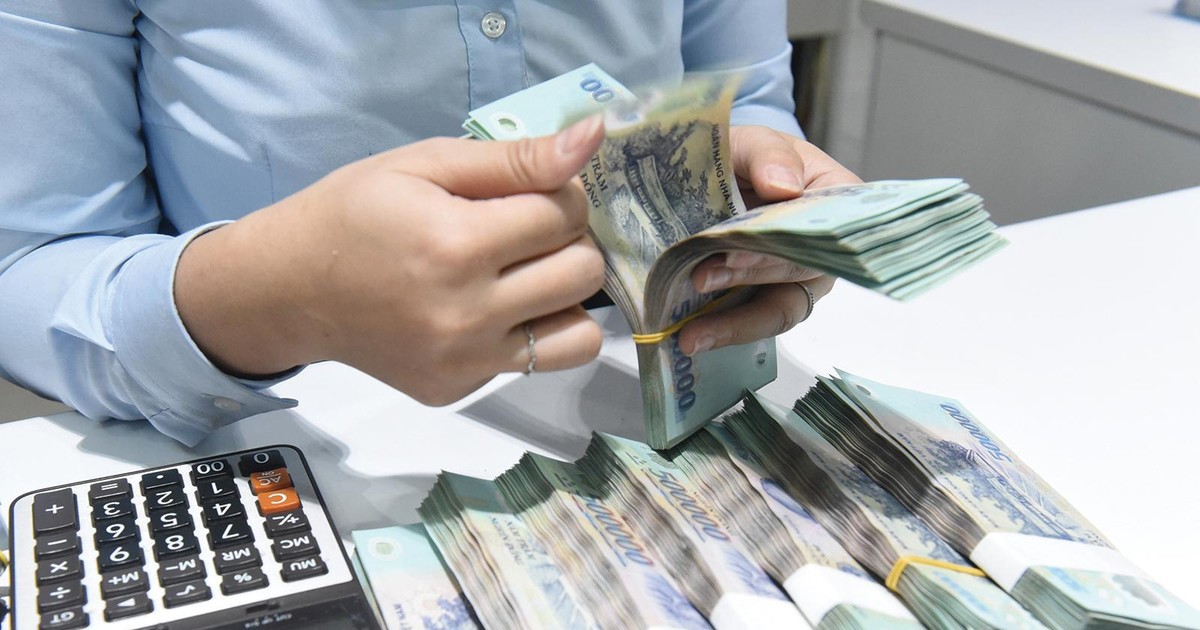 Lãi suất tiền gửi tại một số ngân hàng thương mại đã giảm tới 0,8% từ ngày 1/6/2023