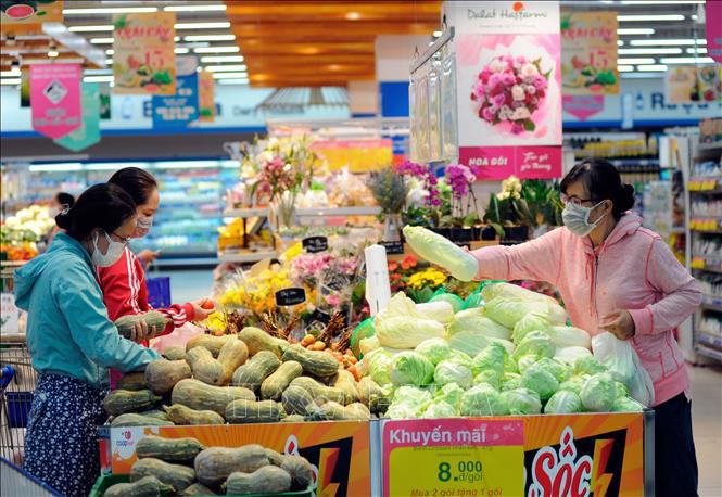 Bộ Tài chính sẽ giám sát chặt chẽ biến động giá các mặt hàng thiết yếu, nhất là các mặt hàng vẫn có biến động tăng giá.