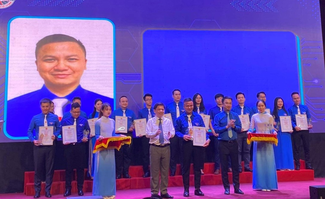 Bí thư Đoàn Bộ Tài chính được tuyên dương thanh niên tiên tiến làm theo lời Bác năm 2023.