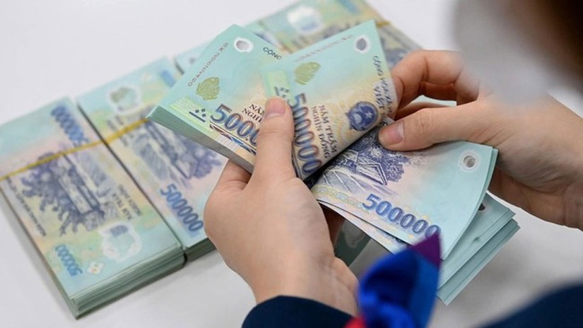 9 nhóm đối tượng áp dụng mức lương cơ sở mới từ ngày 1/7/2023. Ảnh minh họa.
