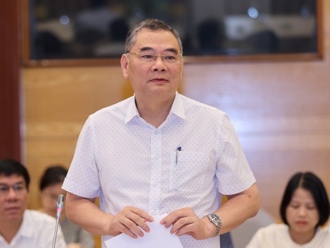 Trung tướng Tô Ân Xô phát biểu tại buổi Họp báo Chính phủ thường kỳ tháng 6/2023.
