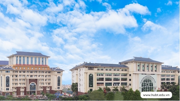 Trường Đại học Kinh doanh và Công nghệ Hà Nội xét tuyển 7.090 chỉ tiêu năm 2023.
