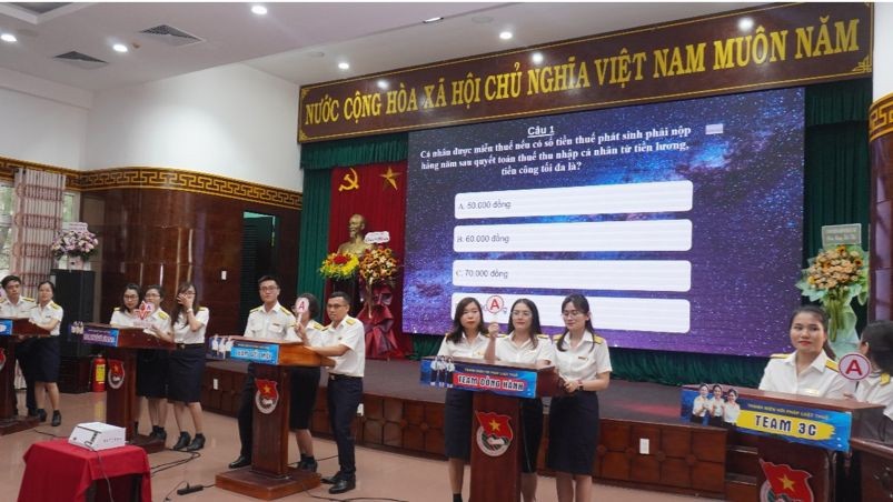 Đến nay, 100% tổ chức, doanh nghiệp, hộ và cá nhân kinh doanh đang hoạt động trên địa bàn tỉnh Thừa Thiên - Huế đăng ký và áp dụng hóa đơn điện tử.