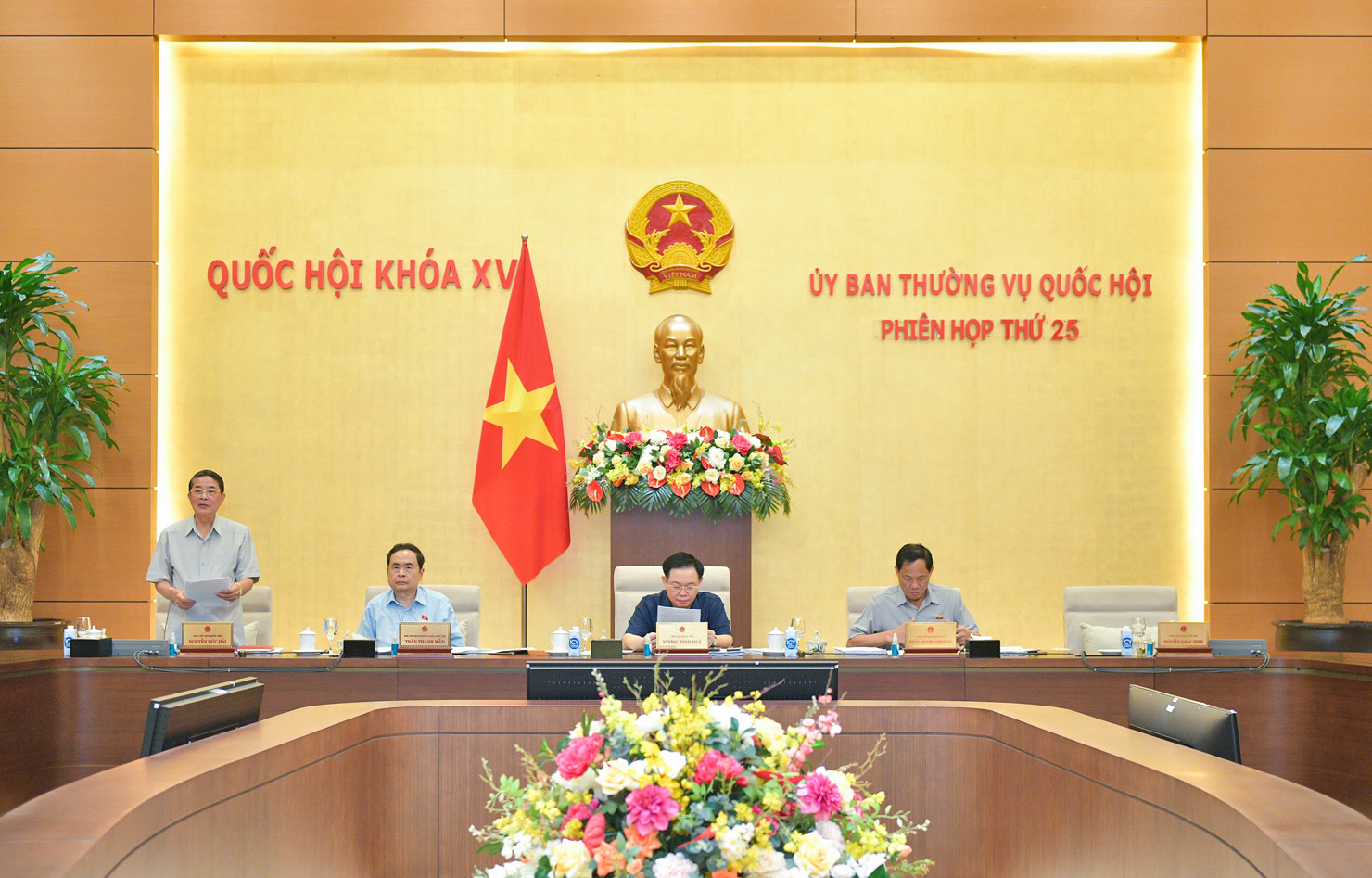 Phó Chủ tịch Quốc hội Nguyễn Đức Hải phát biểu bế mạc Phiên họp thứ 25 của Uỷ ban Thường vụ Quốc hội.