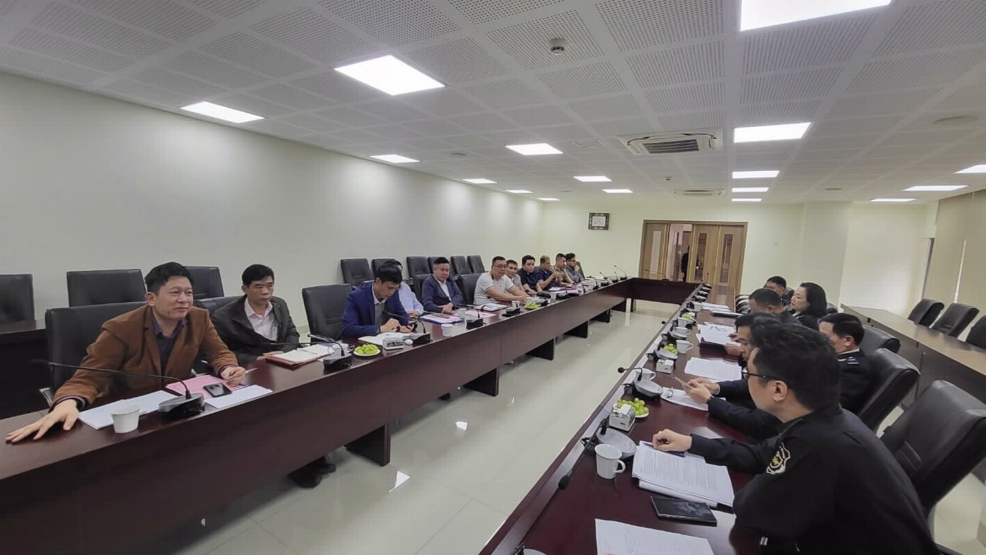 Tổ chức hội nghị đối thoại, trao đổi vướng mắc với cộng đồng doanh nghiệp