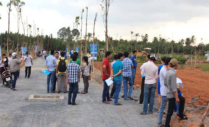 Để thoát nhãn “cò đất”, môi giới BĐS cần tham gia các khóa học đào tạo để trau dồi kỹ năng về tư vấn, định giá...