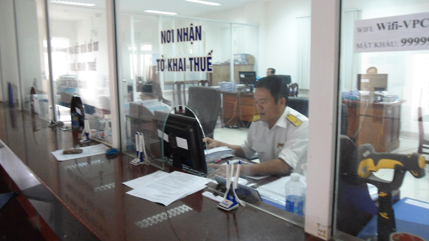 Công tác thu ngân sách của Cục Thuế Cần Thơ gặp khó khăn do trong năm 2023. Ảnh: Thùy Linh.