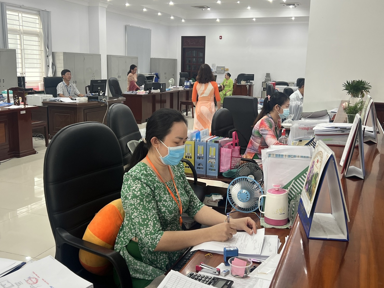 KBNN Kiên Giang sẽ tiếp tục tuyên truyền để các ĐVSDNS tiếp tục ủy quyền thanh toán tự động các khoản chi điện, nước, dịch vụ viễn thông.