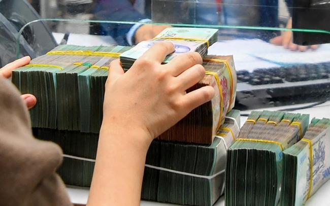 Tính đến tháng 8/2023, số dư tiền gửi của dân cư vào hệ thống tổ chức tín dụng đạt trên 6,43 triệu tỷ đồng.