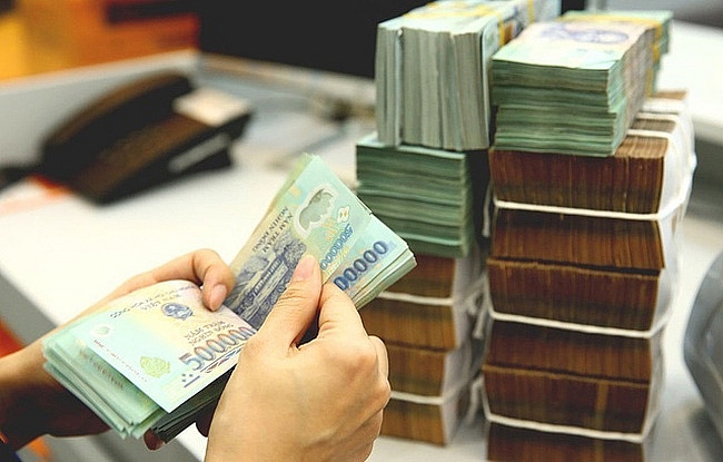 Mức lãi suất cho vay tín dụng đầu tư của Nhà nước không được thấp hơn 85% lãi suất cho vay của các ngân hàng thương mại.