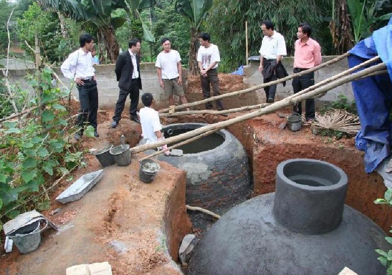 Việc xử lý chất thải chăn nuôi theo hướng chuyển đổi năng lượng xanh vẫn là một bài toán khó.