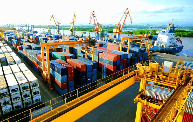 Bộ Tài chính đề xuất điều chỉnh thuế suất thuế xuất, nhập khẩu một số mặt hàng. Ảnh: internet