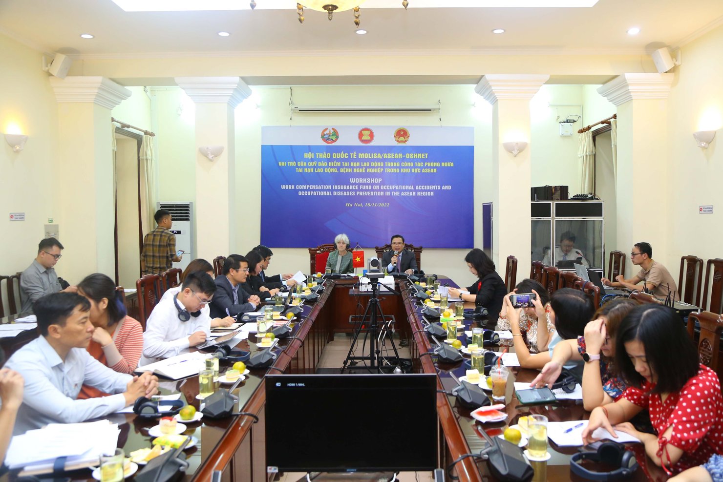 Quang cảnh Hội thảo "Vai trò của Quỹ Bảo hiểm tai nạn lao động trong công tác phòng ngừa tai nạn lao động, bệnh nghề nghiệp trong khu vực ASEAN”.
