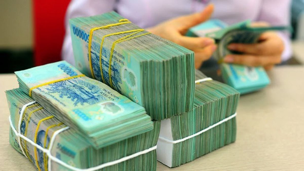 Lãi suất liên ngân hàng tăng nhẹ nhưng vẫn ở mức thấp.