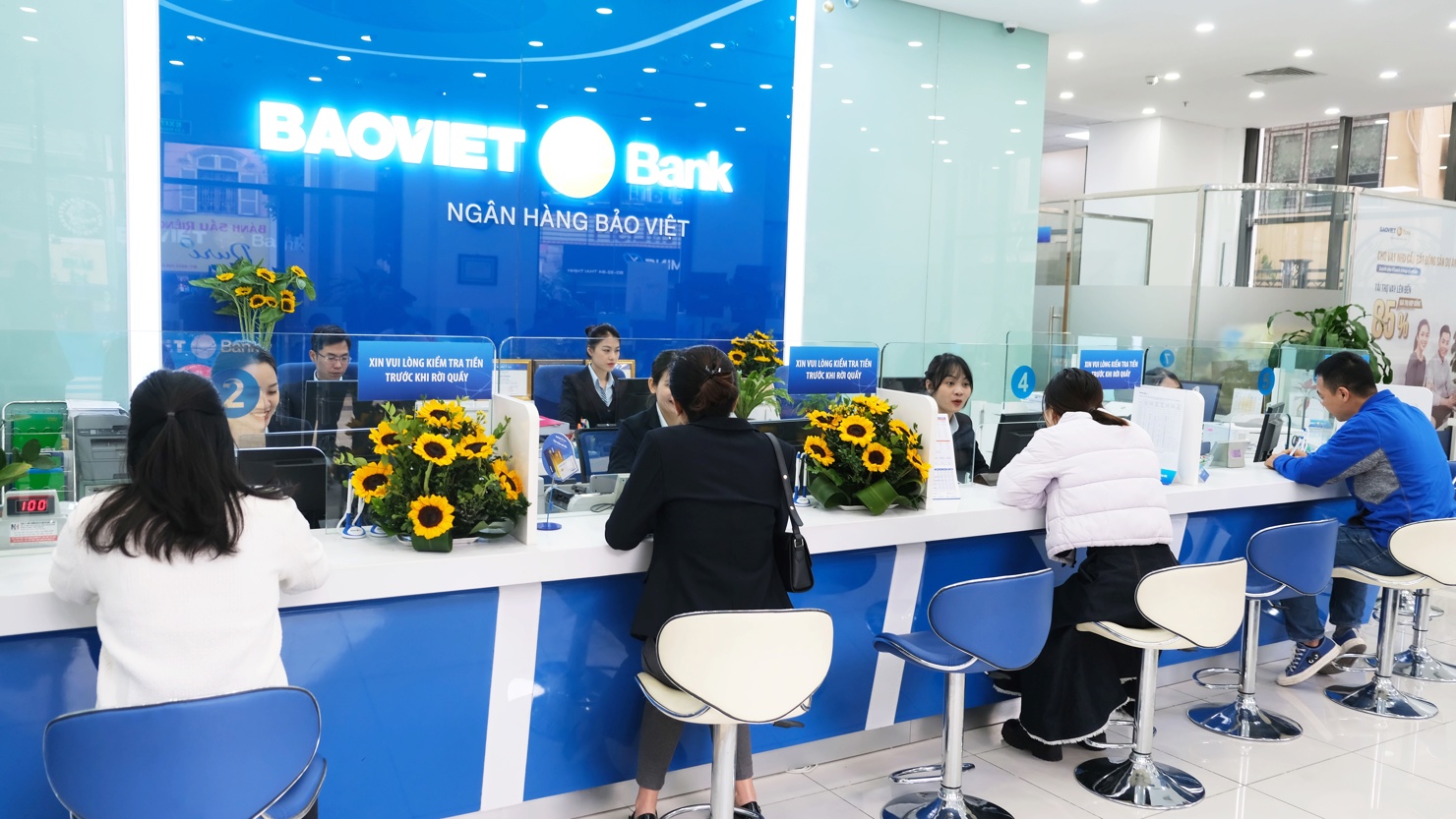 Kết thúc năm 2023, nguồn thu từ hoạt động tín dụng của BAOVIET Bank tăng trưởng 60,55% so với năm 2022.