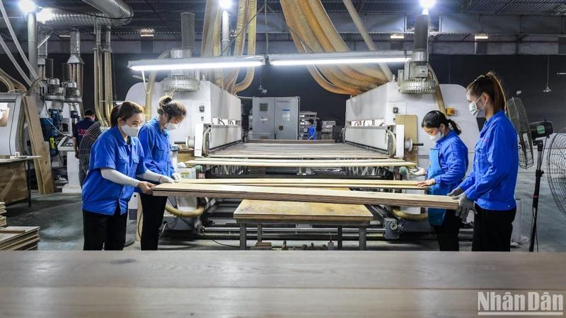 Doanh nghiệp châu Âu lạc quan về kinh tế Việt Nam. Ảnh: Thành Đạt,