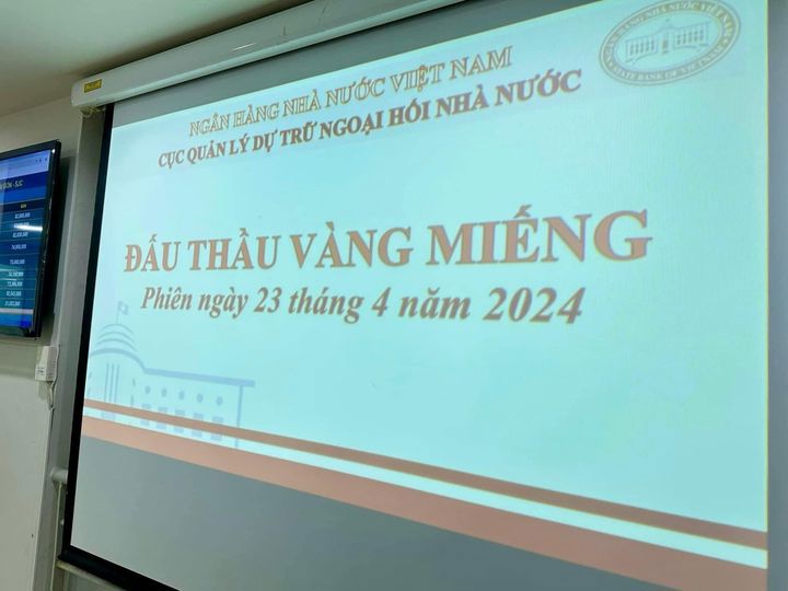 Ngày 23/4, Ngân hàng Nhà nước mới đấu thầu bán thành công 3.400 lượng vàng trên tổng số 16.800 lượng vàng.