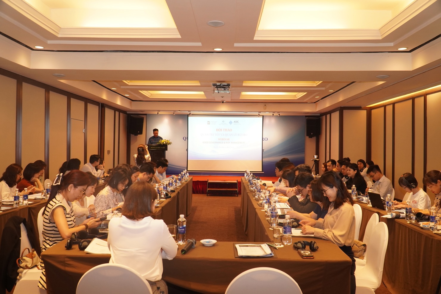 Ủy ban Chứng khoán Nhà nước tổ chức Hội thảo đào tạo trực tuyến về quản trị công ty và quản lý rủi ro hiệu quả.