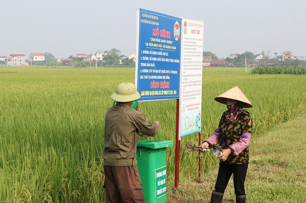 TP. Hà Nội dự kiến chi khoảng 68 tỷ đồng cung cấp chế phẩm sinh học xử lý phụ phẩm cây trồng và mua thùng chứa bao bì thuốc bảo vệ thực vật.