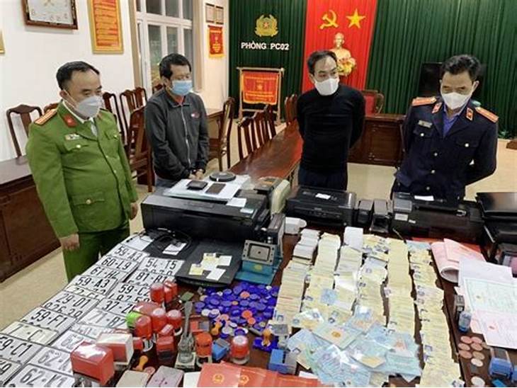 Ngành Thuế tăng cường phối hợp với các cơ quan chức năng để xử lý việc mua bán hóa đơn.
