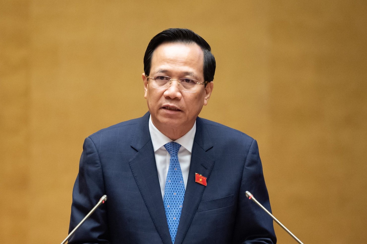 Bộ trưởng Bộ Lao động - Thương binh và Xã hội Đào Ngọc Dung đã phát biểu giải trình, tiếp thu ý kiến đại biểu Quốc hội tại nghị trường về dự thảo Luật Bảo hiểm xã hội (sửa đổi).