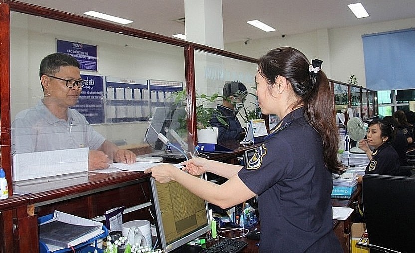 Trong dịp Lễ 02/9, Hải quan Bình Dương đã giải quyết thủ tục hải quan cho 386 doanh nghiệp, với hơn 1.427 tờ khai, kim ngạch đạt hơn 117 triệu USD