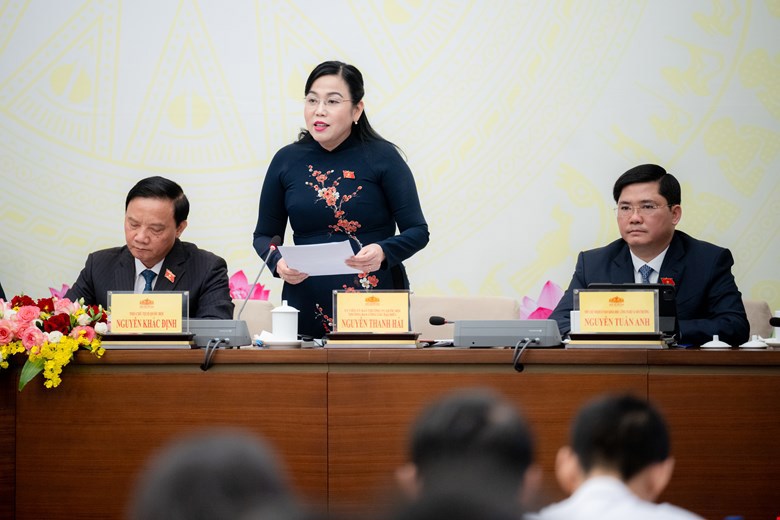 Trưởng ban Công tác đại biểu Nguyễn Thanh Hải phát biểu tại họp báo.