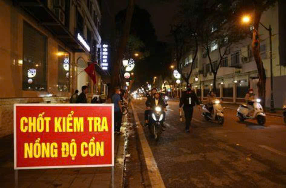 Tổng cục Thuế quán triệt toàn thế công chức, viên chức và người lao động gương mẫu trong chấp hành các quy định của pháp luật, trước hết là pháp luật giao thông.