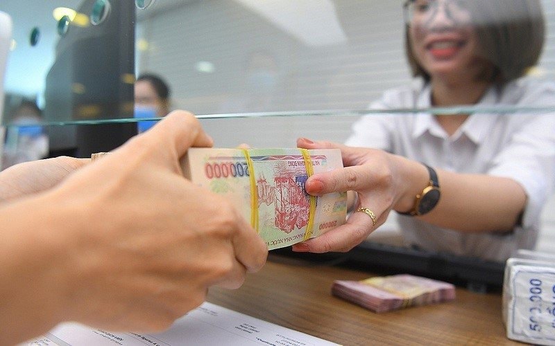 Lãi suất tiền gửi tiết kiệm đã có những diễn biến tích cực hơn khi ghi nhận nhiều ngân hàng điều chỉnh tăng lãi suất đầu vào.