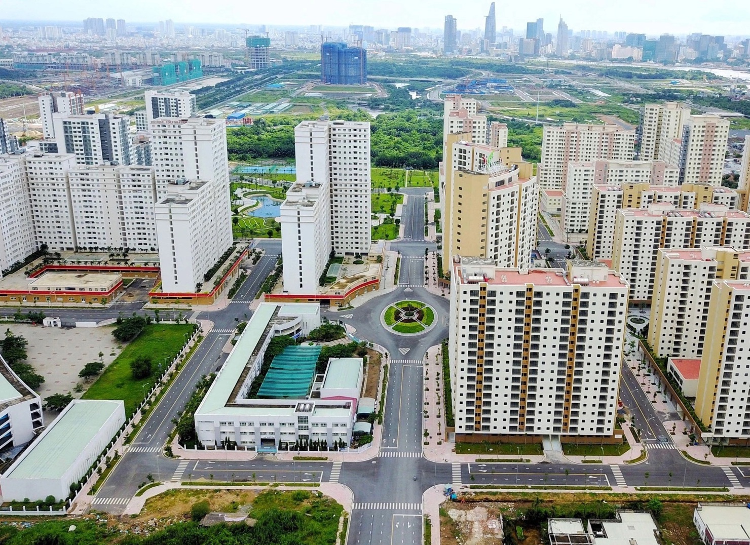 Trong năm 2023 và các tháng đầu năm 2024, hầu như không có dự án mới thuộc phân khúc nhà ở vừa túi tiền được triển khai.