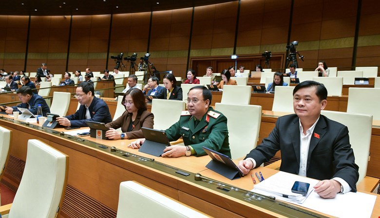 Quốc hội đã thông qua Luật sửa đổi, bổ sung một số điều của Luật Sĩ quan Quân đội nhân dân Việt Nam. 
