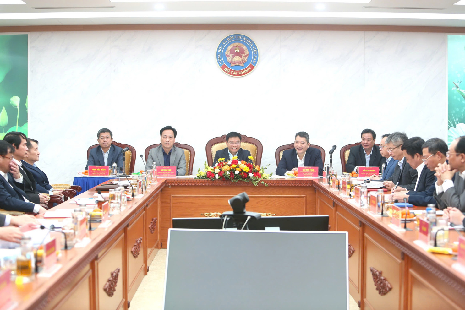 Toàn cảnh Hội nghị tổng kết công tác xây dựng Đảng năm 2024 và triển khai nhiệm vụ năm 2025.