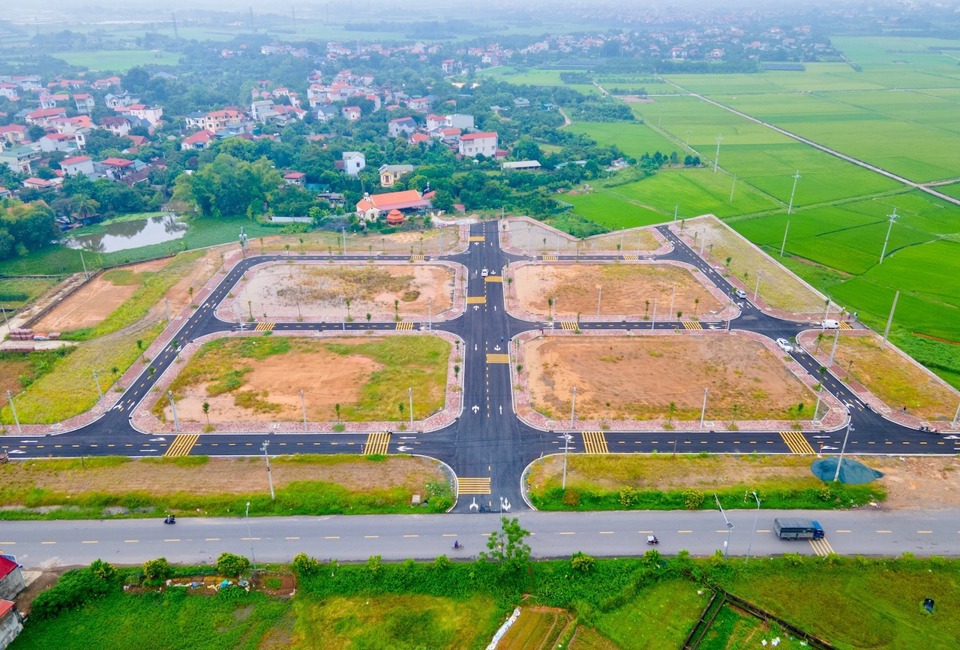 Các thửa đất đấu giá là đất ở nông thôn, có thời hạn sử dụng lâu dài.