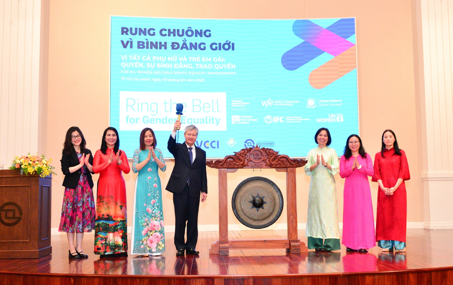 Sự kiện do HOSE, UN Women, Hội đồng Doanh nhân nữ Việt Nam (thuộc VCCI), IFC phối hợp tổ chức nhằm mục đích nâng cao tính minh bạch, trách nhiệm giải trình và công bằng.